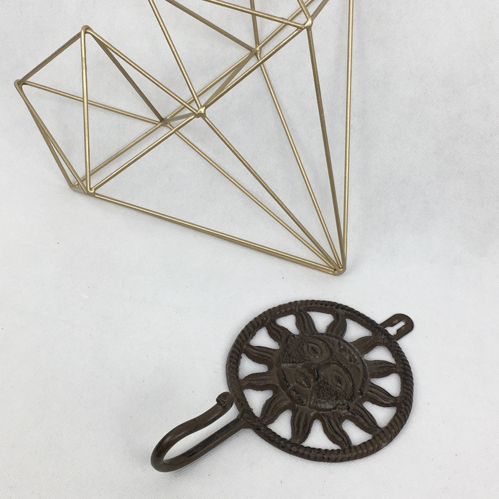 Metal Sunshine Key /Hat/ Coat Hanger
